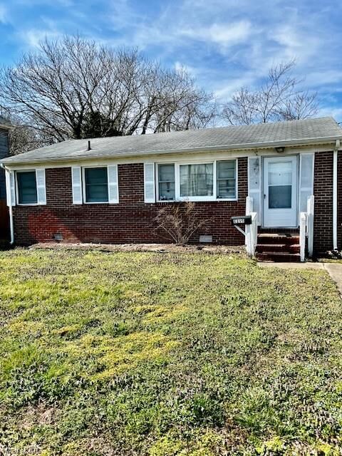 Property Photo: 1119 N Mallory St VA 23663