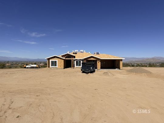 Property Photo:  228 Javis Ave  CA 93555 