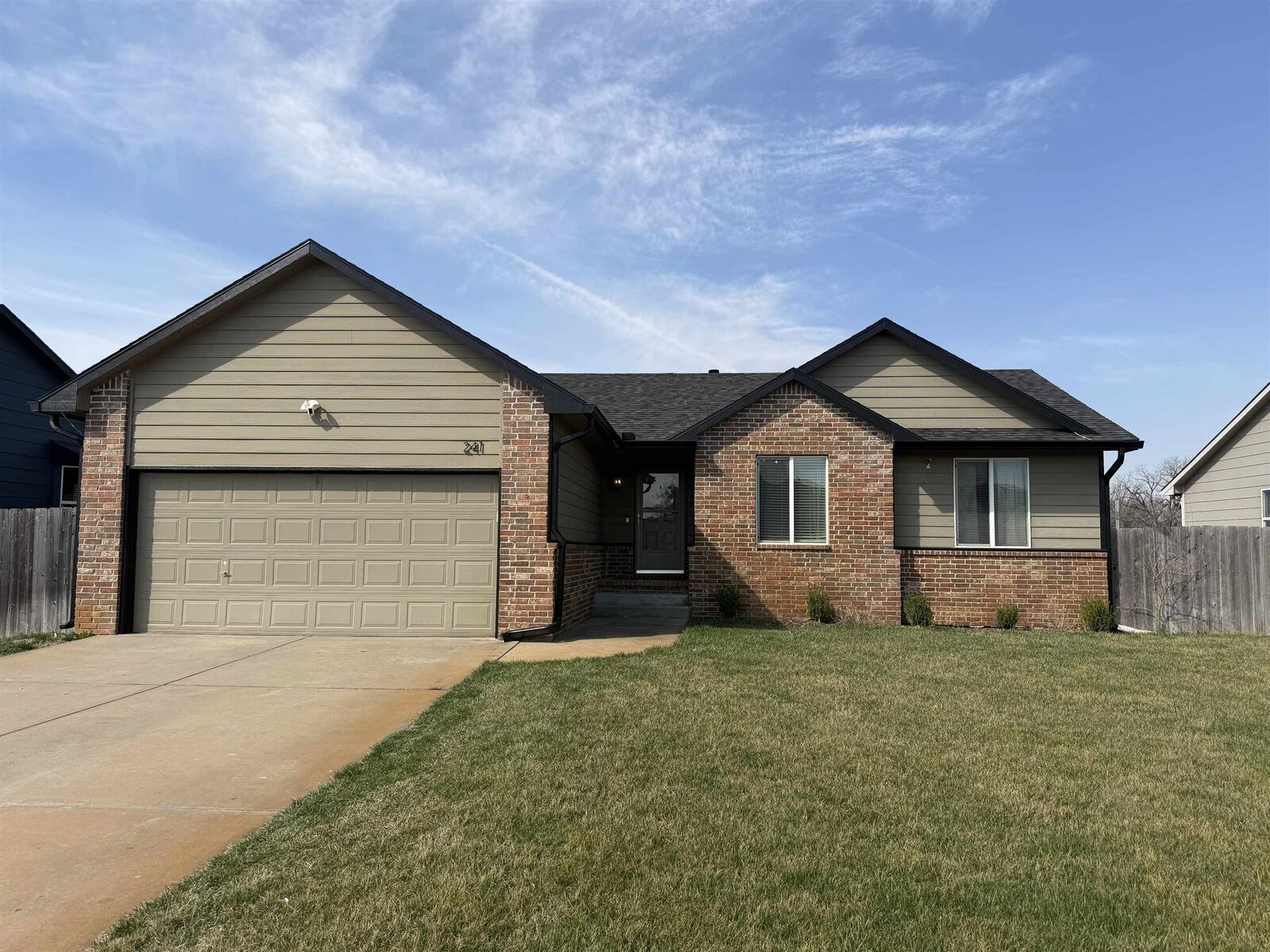 Property Photo:  241 S Stoneridge St  KS 67147 