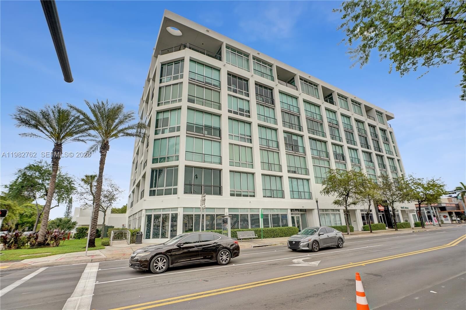 Property Photo:  8101 Biscayne Blvd R-513  FL 33138 
