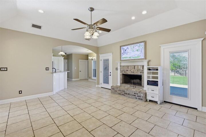 Property Photo:  7281 W Savanna Lane W  LA 70605 