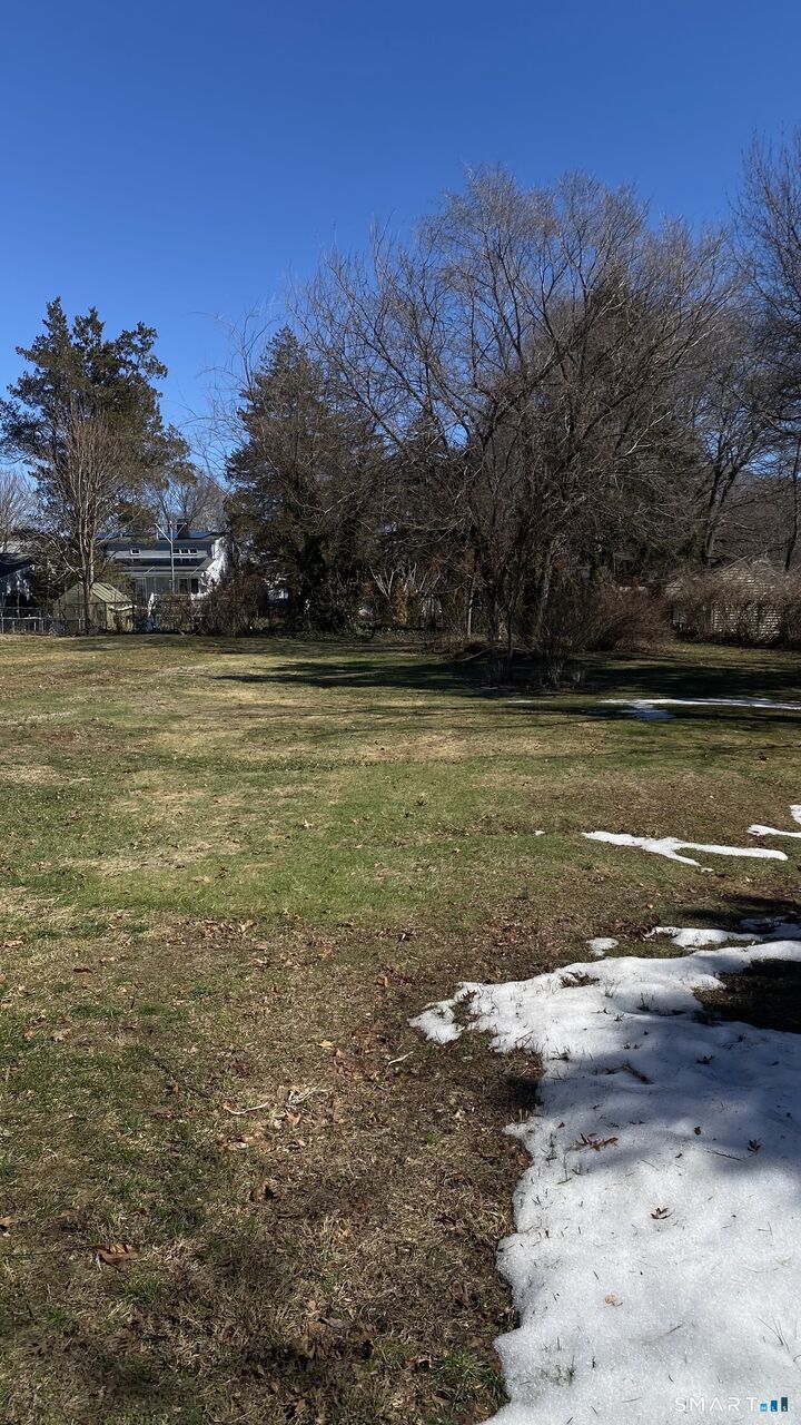 Property Photo:  38 Keane Place  CT 06615 