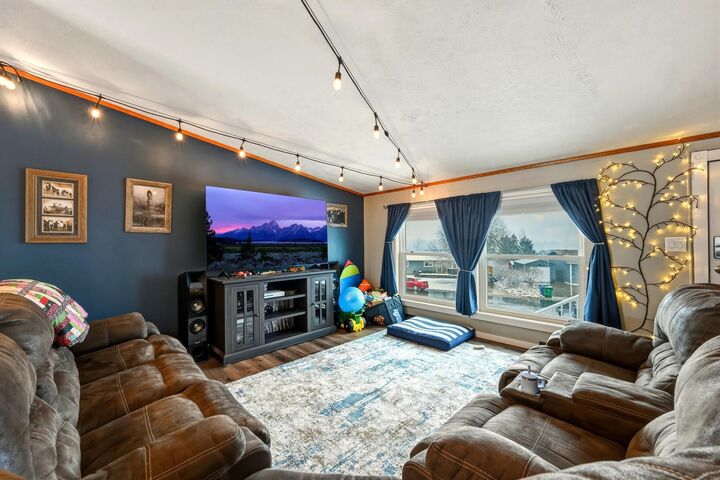 Property Photo:  1838 North Heights Place  WY 82801 