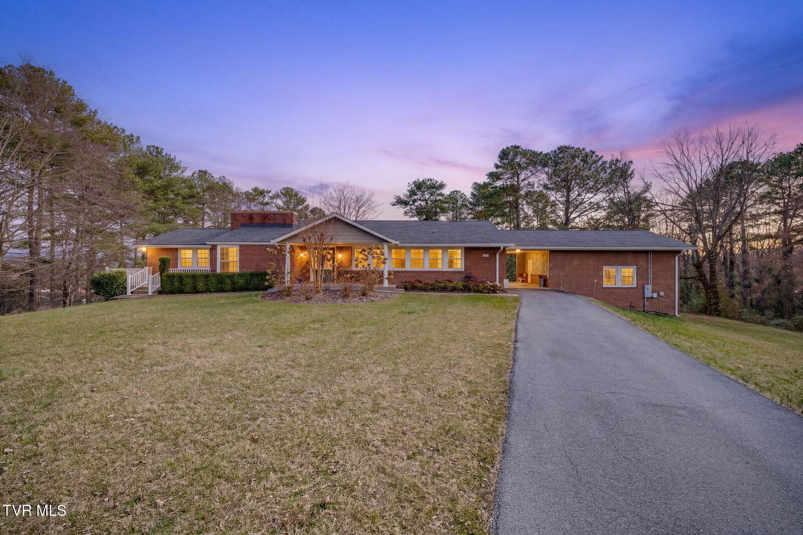 Property Photo:  315 Hillcrest Drive  TN 37745 