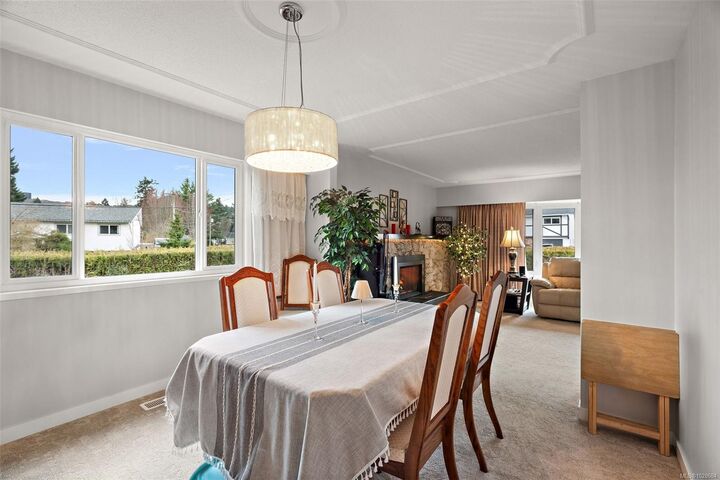 Property Photo:  2921 Mount Wells Dr  BC V9B 4R9 