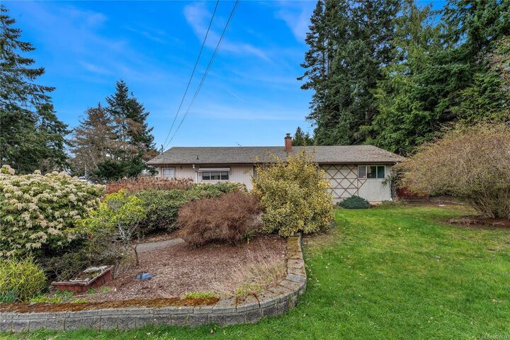Property Photo:  4987 Wesley Rd  BC V8Y 1Z1 
