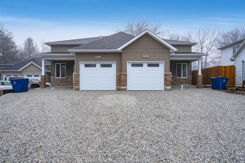 Photo de la propriété:  21293 Harbour Road 1  ON N0P 2P0 