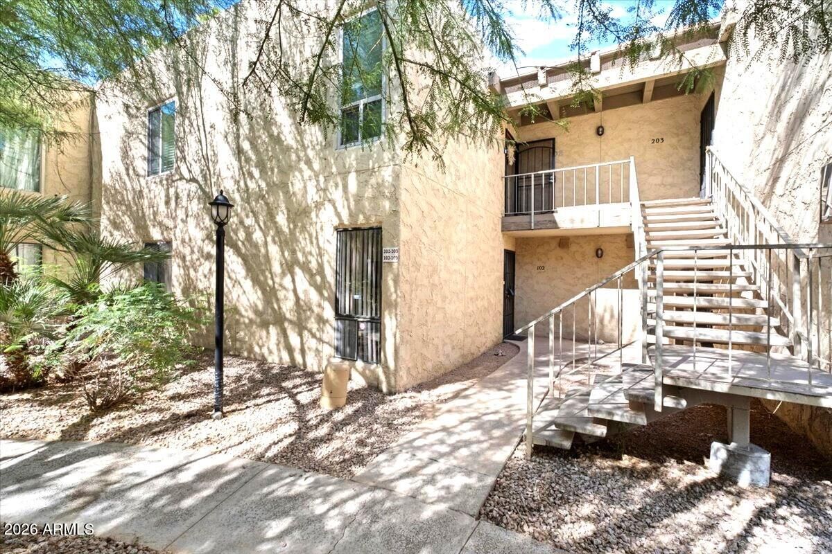 Property Photo:  4950 N Miller Road 102  AZ 85251 