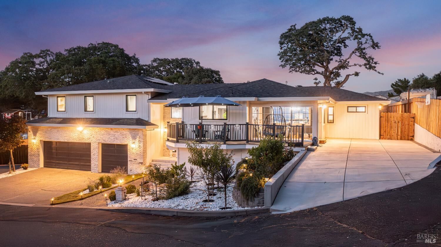 Property Photo:  1081 Tamarisk Drive A  CA 94559 