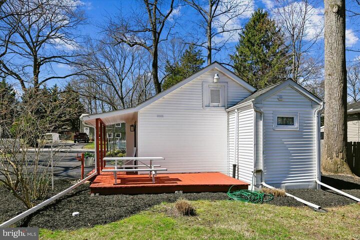 Property Photo:  863 Dogwood Trail  MD 21032 