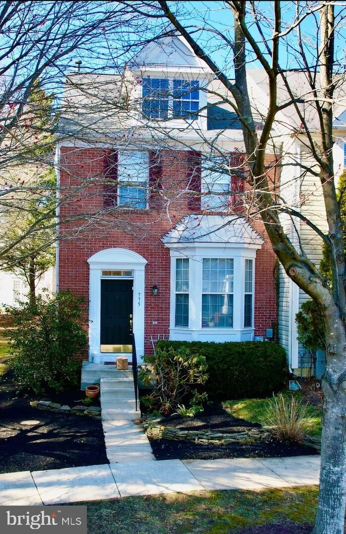 Property Photo:  775 Howards Loop 167  MD 21401 