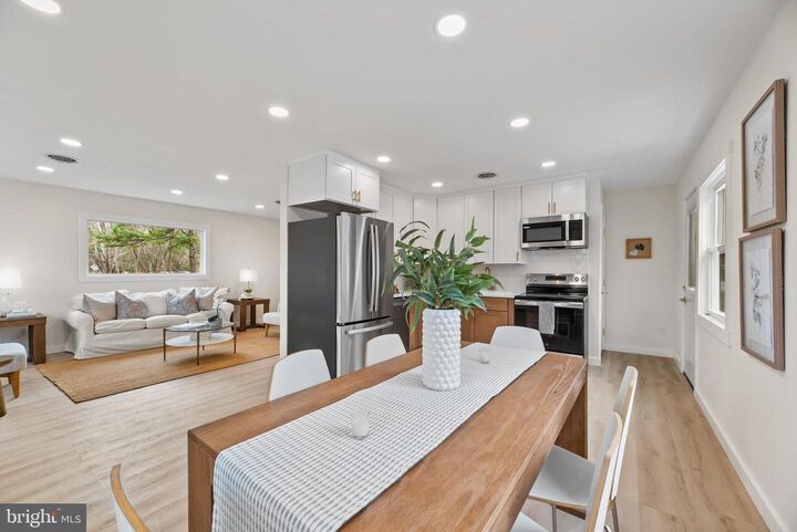 Property Photo:  9401 Romancoke Road  MD 21666 