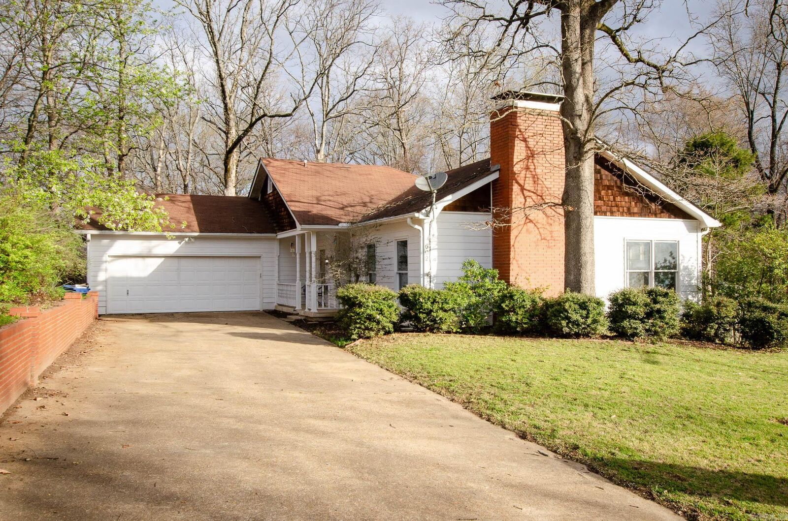 Property Photo:  602 Arrowhead Drive  AR 72401 