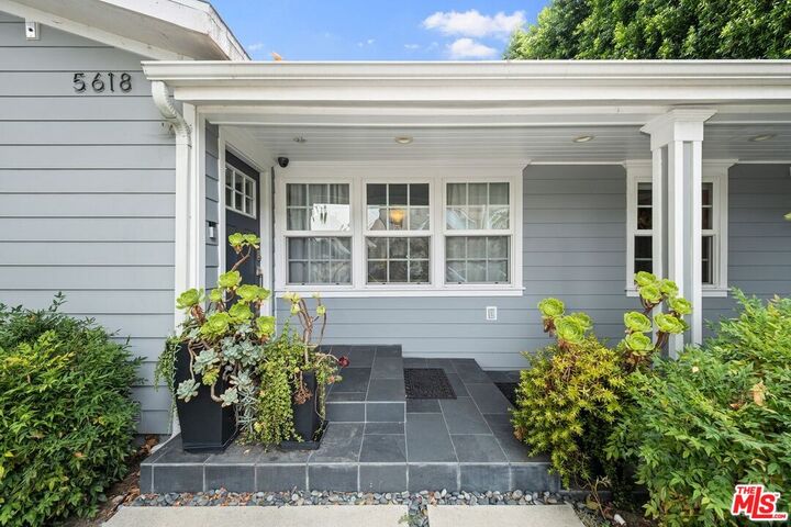 Property Photo:  5618 Saint Clair Ave  CA 91607 