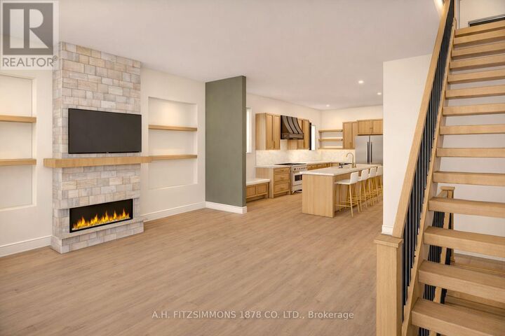 Property Photo: 84 Fifth Avenue ON K1S 2M7