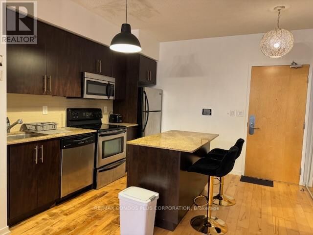Property Photo:  55 Bremner Boulevard 3002  ON M5J 0A6 