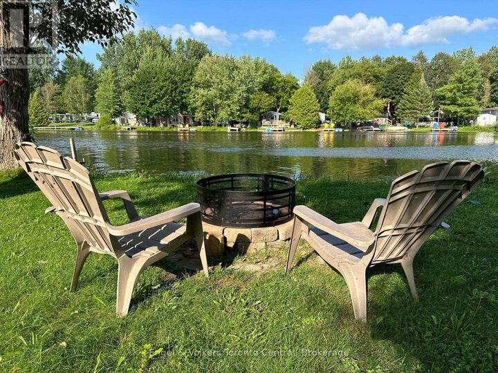 Property Photo: 7489 Sideroad 5 East B8 ON N0G 2L0