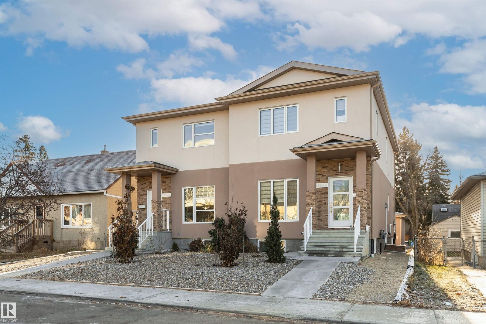 Property Photo:  11569 University Avenue NW 2  AB T6G 1Z4 