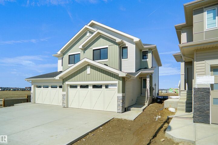 187 Savoy Crescent — photo 1