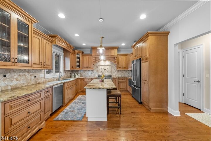 Property Photo:  159 Sand Spring Rd  NJ 07960 