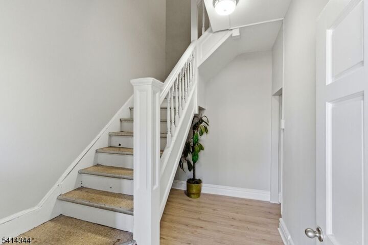 Property Photo: 76 Halstead St NJ 07106