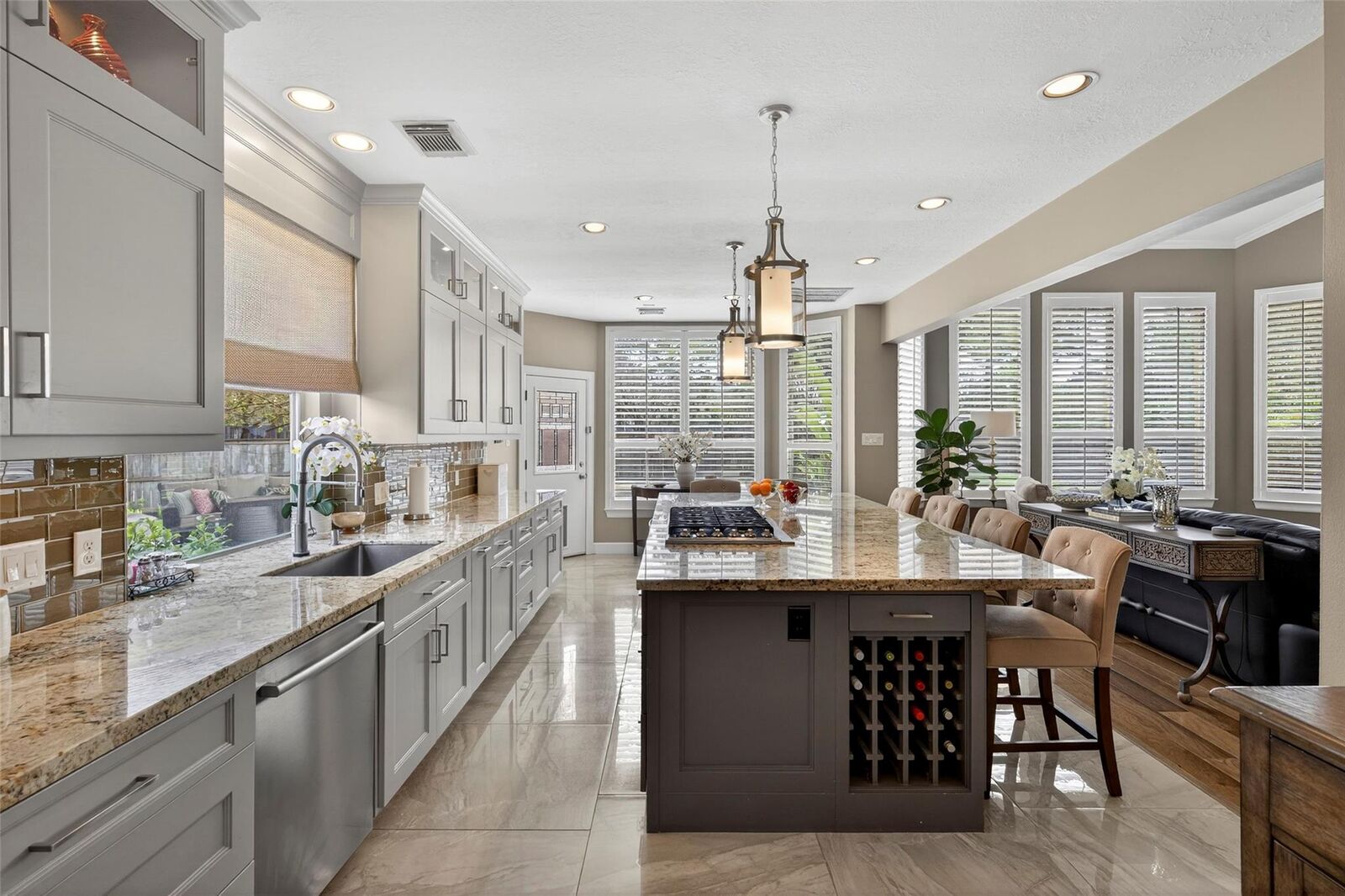 Property Photo:  11403 Parkriver Drive  TX 77070 