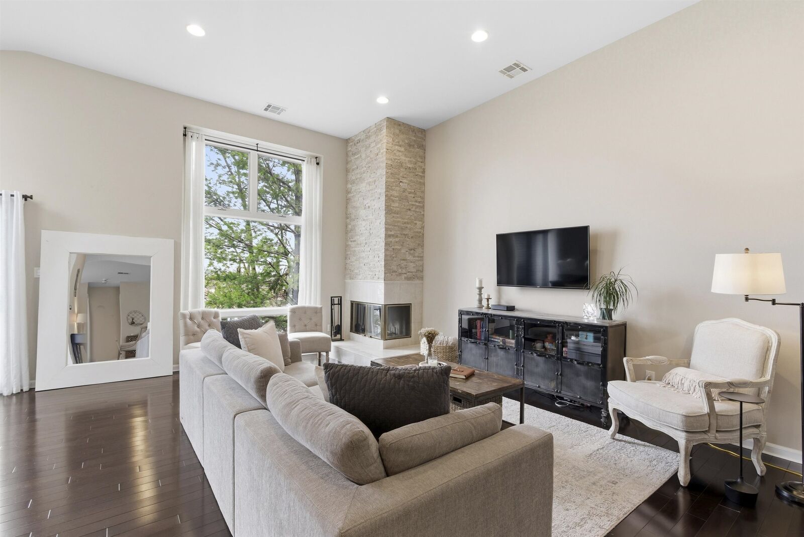 Property Photo:  855 Valley Brook Ave 2G  NJ 07071 