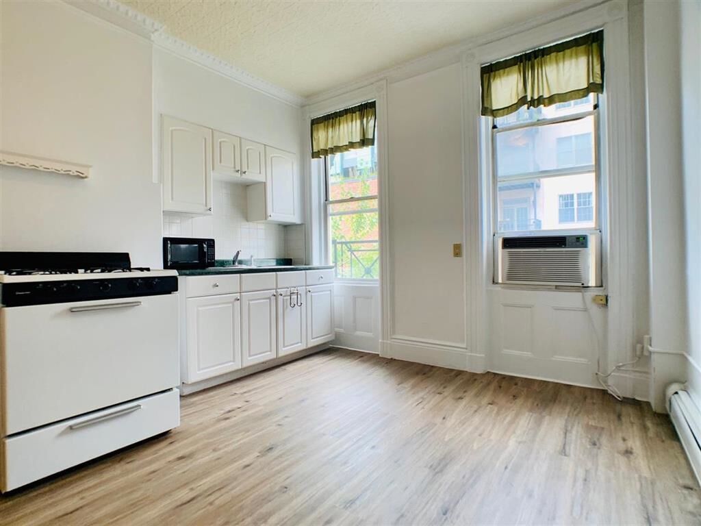 Property Photo:  404 Adams St 5  NJ 07030 