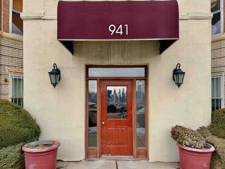 Property Photo:  941 Blvd East 2B  NJ 07086 