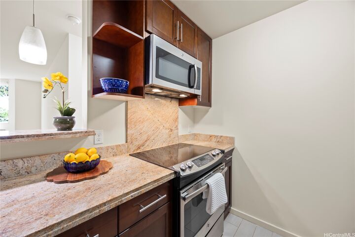 Property Photo: 1810 Kaioo Drive B307 HI 96815