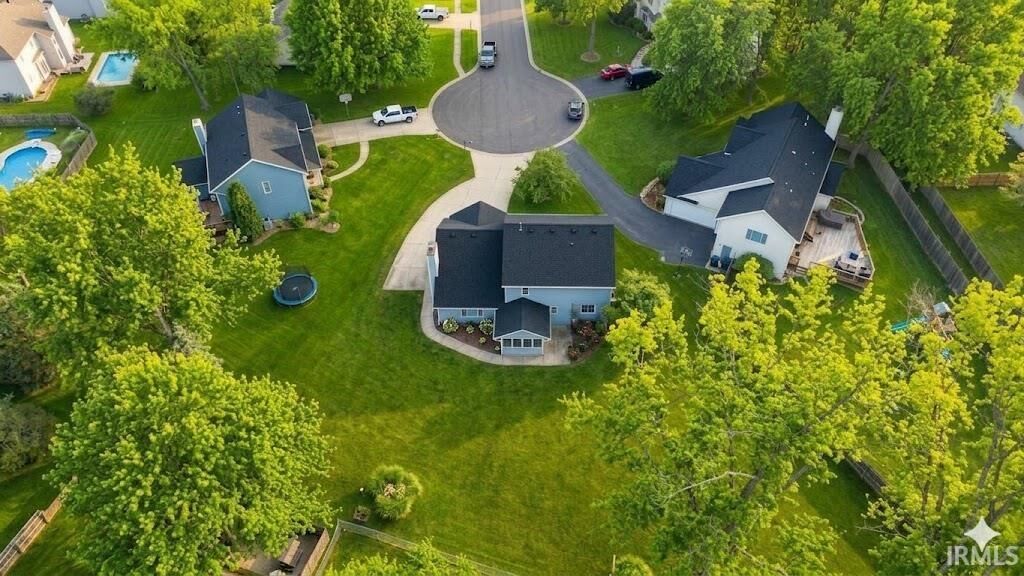 Property Photo:  2101 White Plains Court  IN 46815-8741 