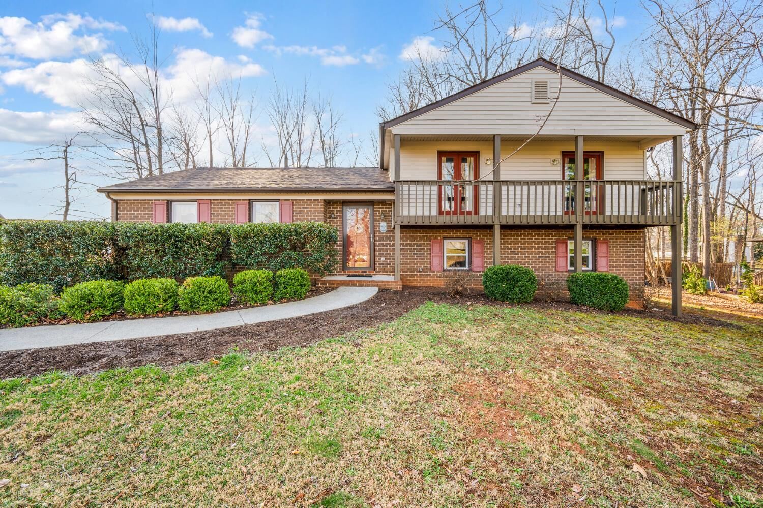 Property Photo: 1071 Great Oaks Road VA 24551