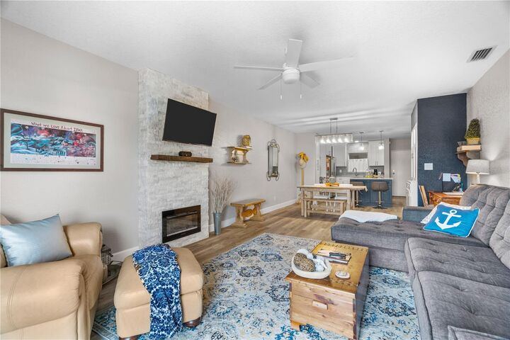 Property Photo: 3753 46th Avenue S 6 FL 33711
