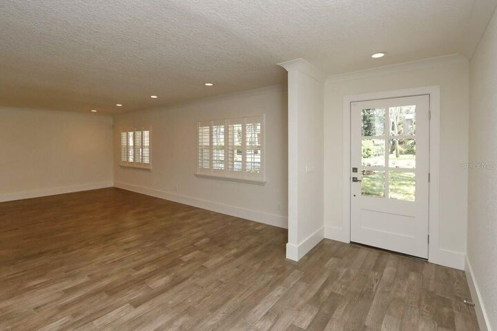 Property Photo:  4307 W Roland Street  FL 33609 