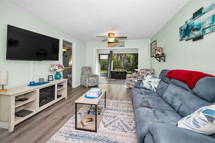 Property Photo:  1175 Mission Circle 1175  FL 33759 