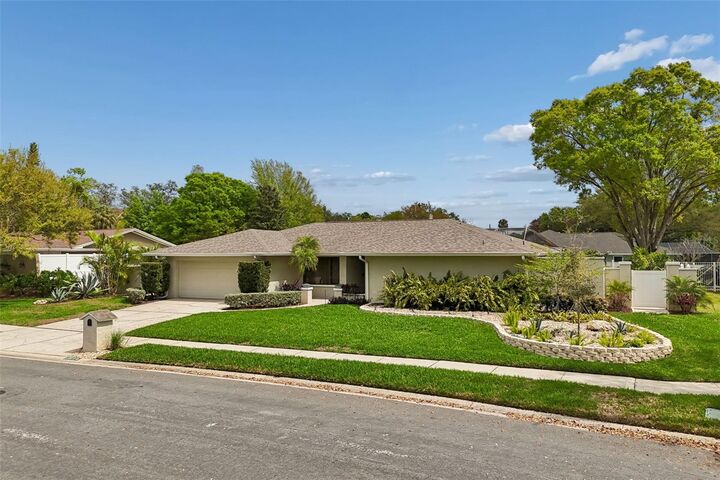 Property Photo:  13114 Tifton Drive  FL 33618 