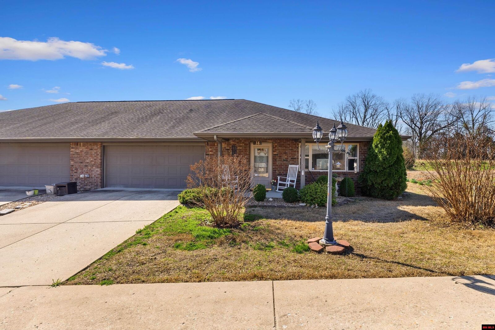 Property Photo: 38 Devonshire Circle AR 72642