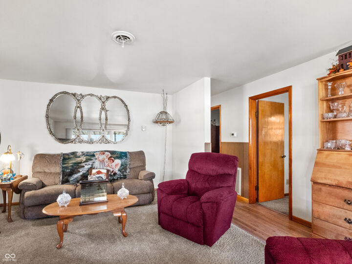 Property Photo:  2263 Wallace Avenue  IN 47201 