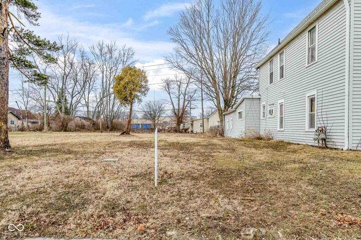 Property Photo:  1318 E Kirby Avenue  IN 47302 