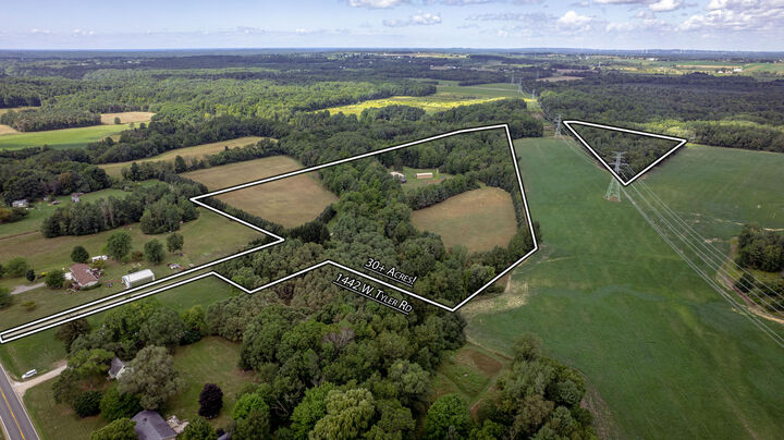 Property Photo:  1442 W Tyler Road  MI 49420 