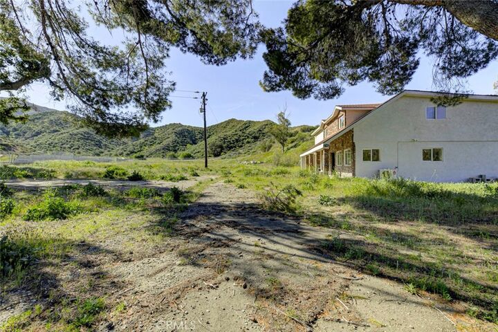 Property Photo:  27506 Oak Spring Canyon Road  CA 91387 