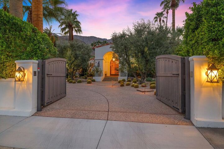 Property Photo:  535 N Belardo Road  CA 92262 
