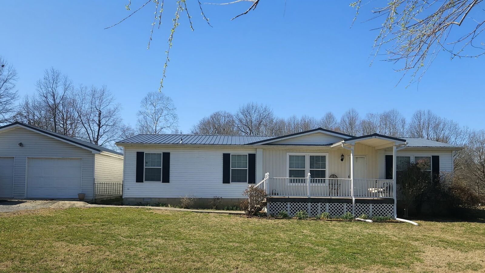 Property Photo:  555 Wesley Chapel Rd  TN 38583 