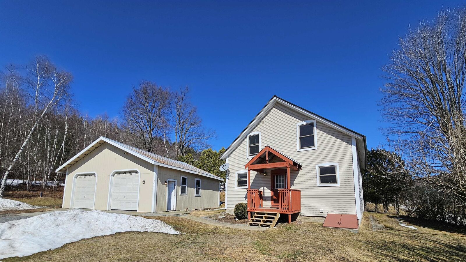 Property Photo: 941 Main Street North VT 05441