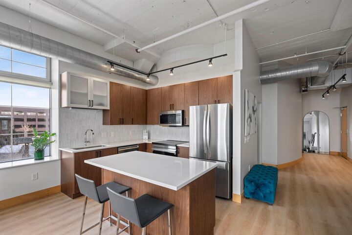 Property Photo:  918 3rd Street N 211  MN 55401 