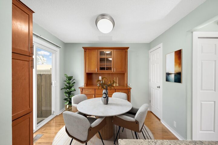 Property Photo:  605 Iglehart Avenue  MN 55103 