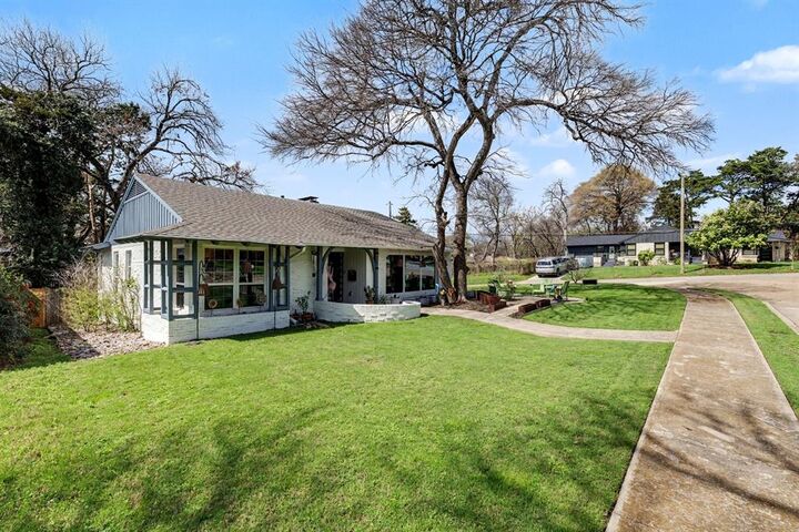 Property Photo:  1505 Arizona Avenue  TX 75216 