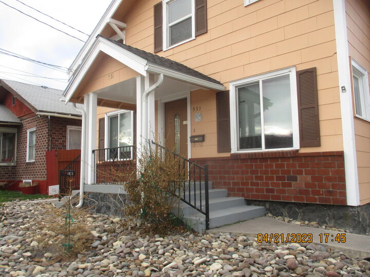 Property Photo:  531 N 11th Street  OR 97601 