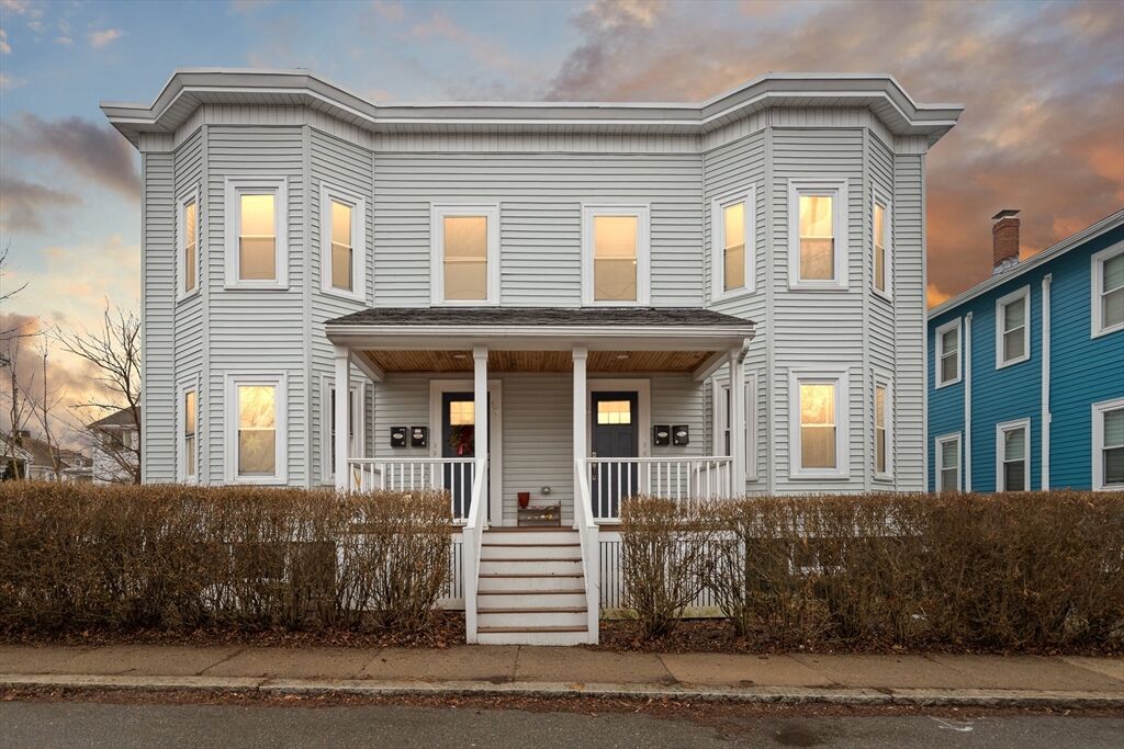 Property Photo:  16-18 Phelps Street 16-1  MA 01970 