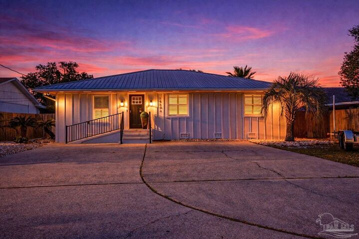 Property Photo:  14032 Waterview Dr  FL 32507 